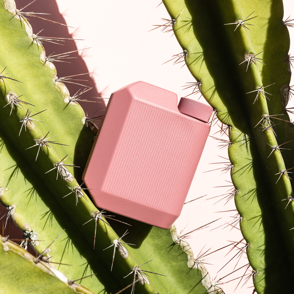 cool-flask-v6 6c7babc2d202--Flask-Lifestyle-7.png