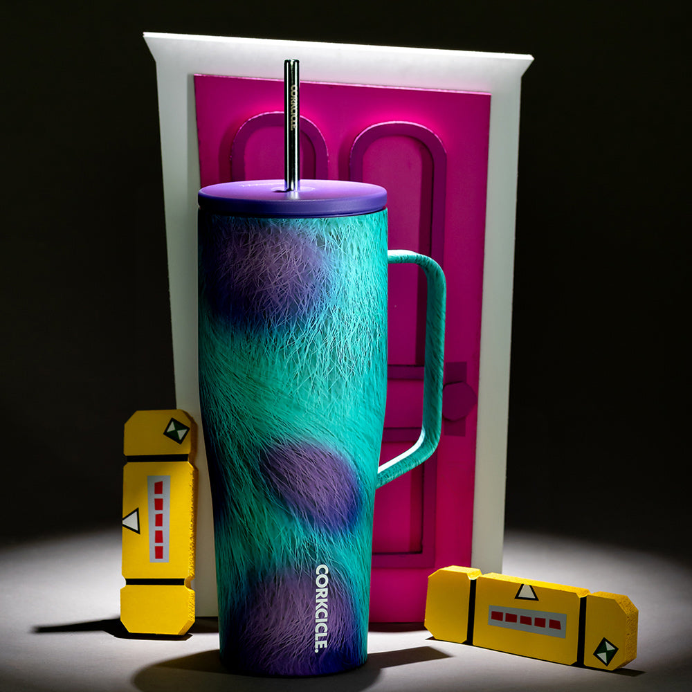 disney-pixar-cold-cup-xl-e4 MonstersInc-Lifestyle-PDP2.jpg