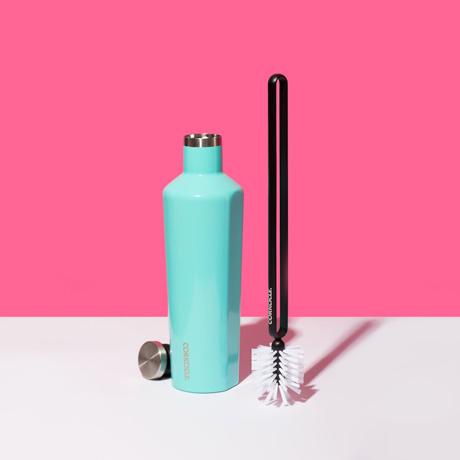 bottle-brush-s7 accessories_bottlebrush_lifestyle.jpg